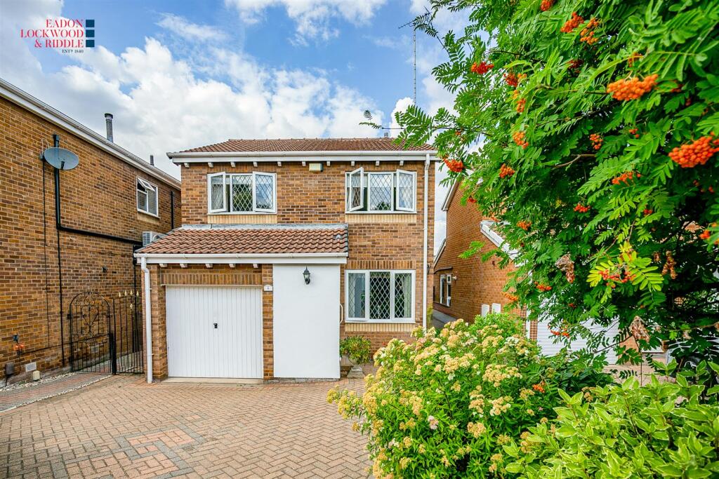 Main image of property: Whiston Vale, Whiston, Rotherham
