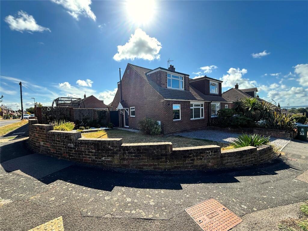 Main image of property: Richmond Rise, Fareham, Hampshire, PO16