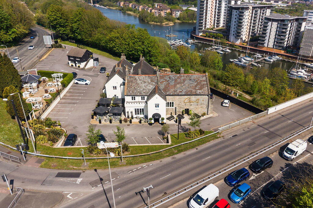 Main image of property: Barons Court, Penarth Road, Cardiff, CF64 1ND