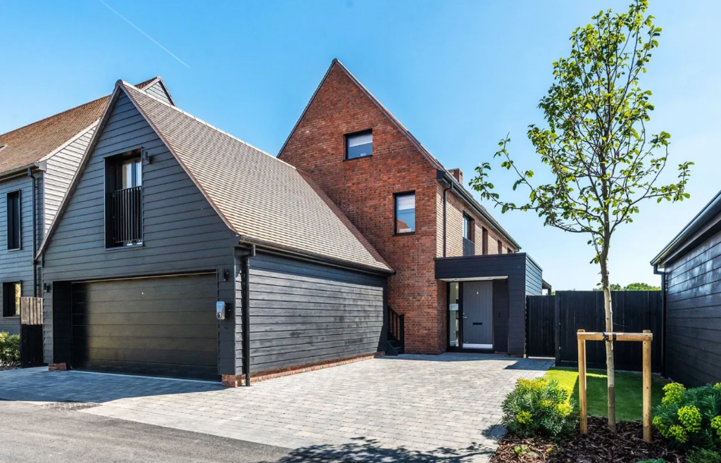 Main image of property: Alfold Gardens, 
Alfold, 
Cranleigh,
GU6 8BG