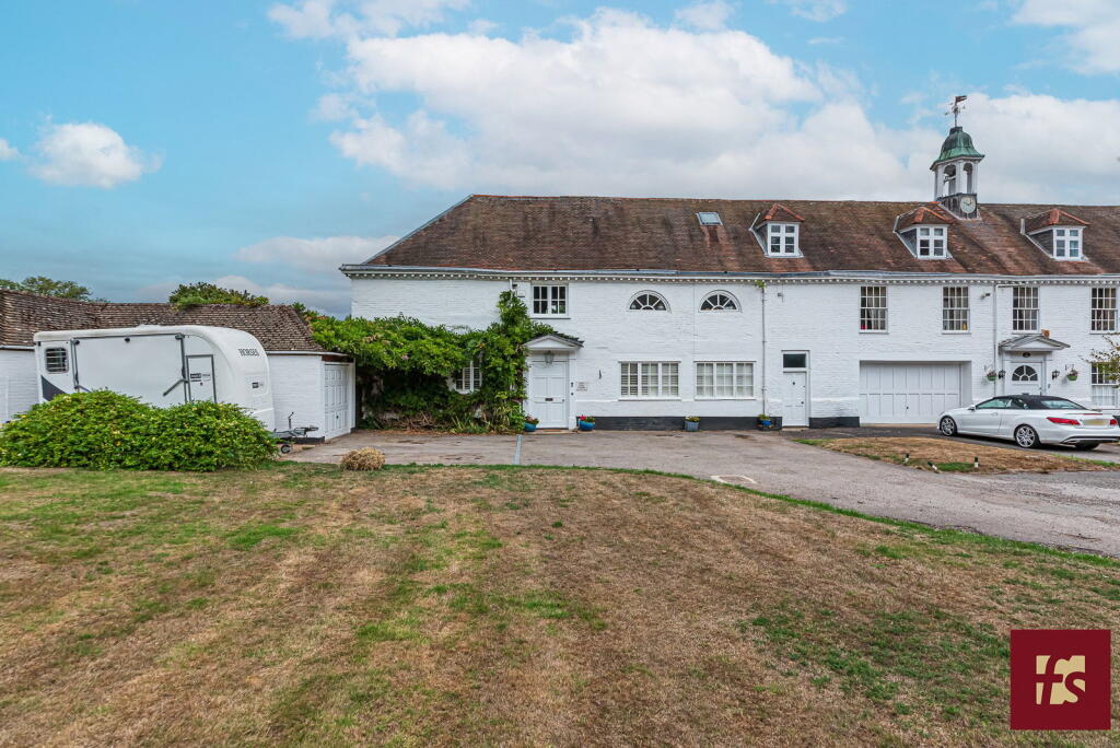 Main image of property: Old Oak Court, West Road, Wokingham, Berkshire RG40 3DL