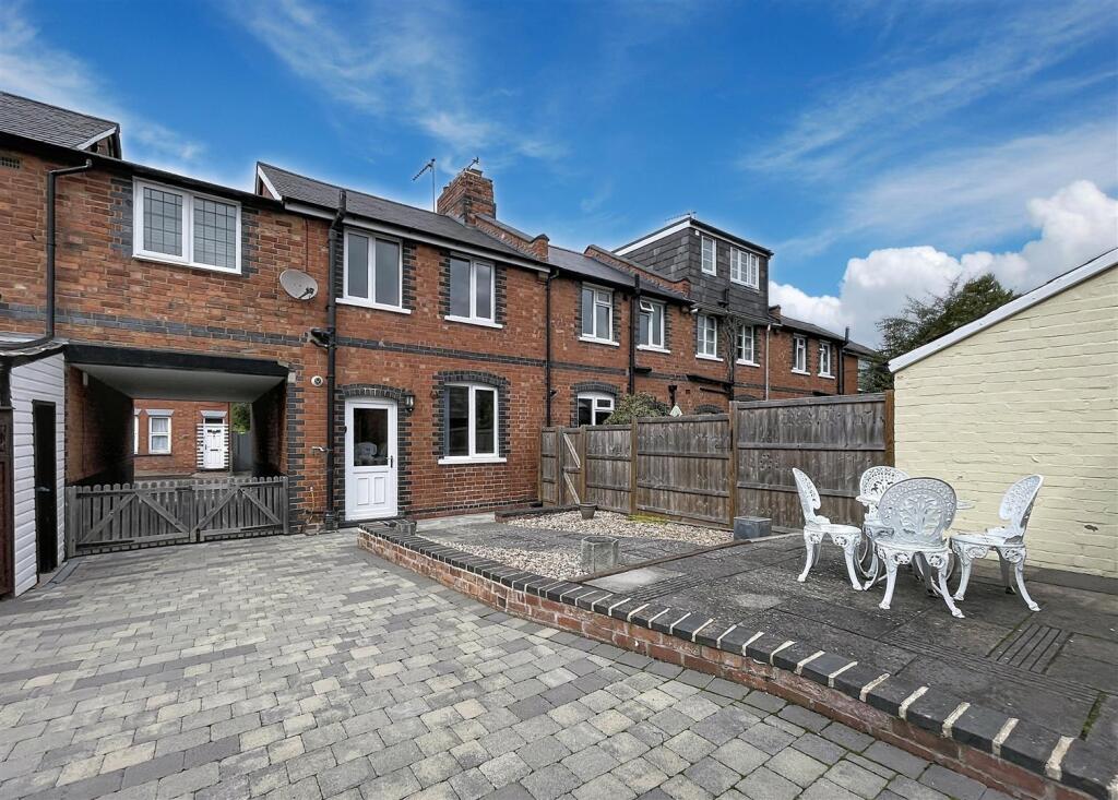 Main image of property: St Johns Street, Kenilworth