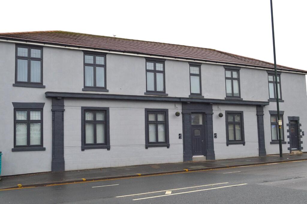 Main image of property: Oldham Road, Failsworth, M35