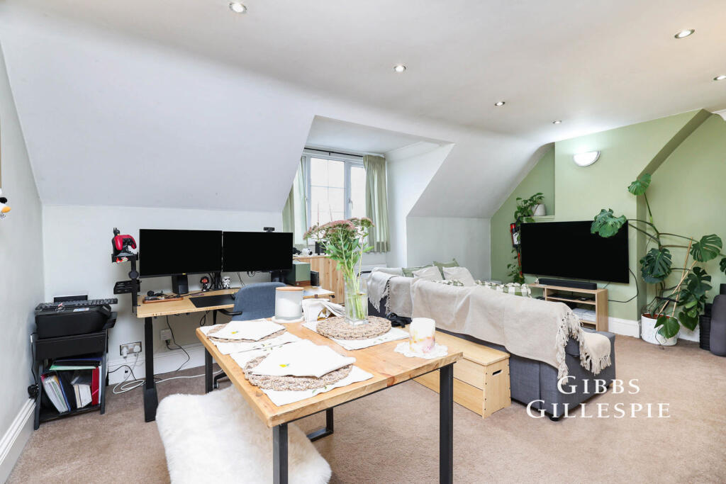 Main image of property: Packhorse Road, Gerrards Cross, SL9