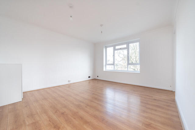 Main image of property: Windsor Court, Friern Barnet Lane, London