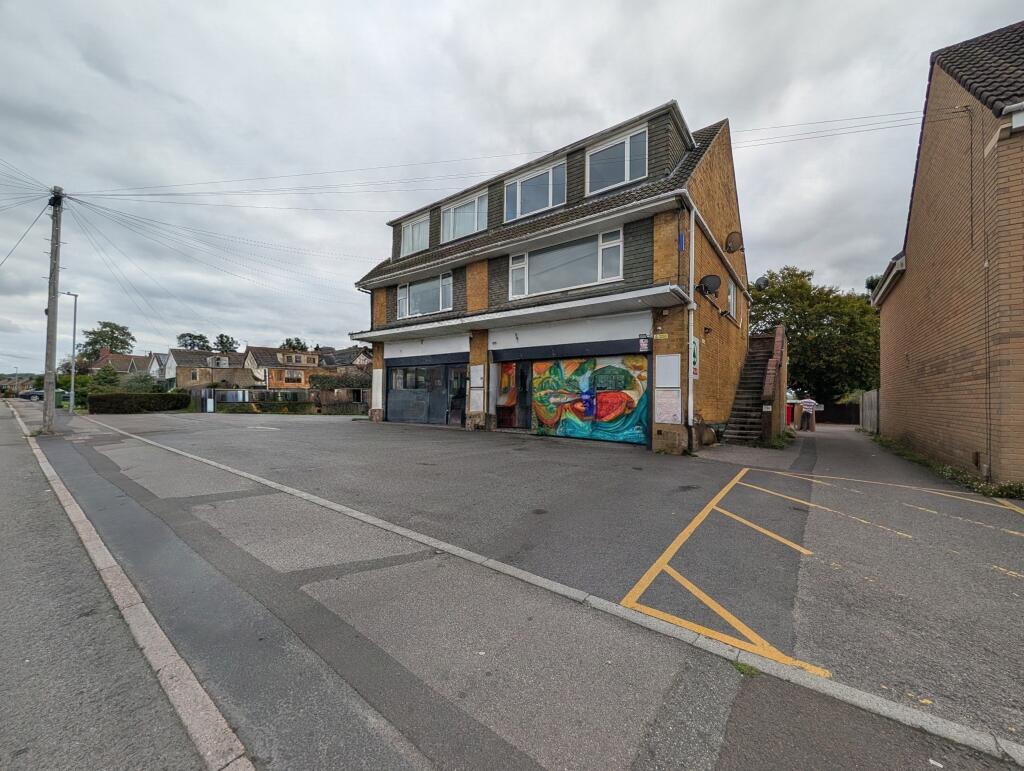 Main image of property: 21A Prestbury Drive, Warminster, Wiltshire BA12 9LB