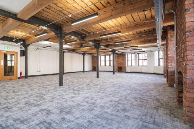 52 Princess St 3rd Floor 6.jpg