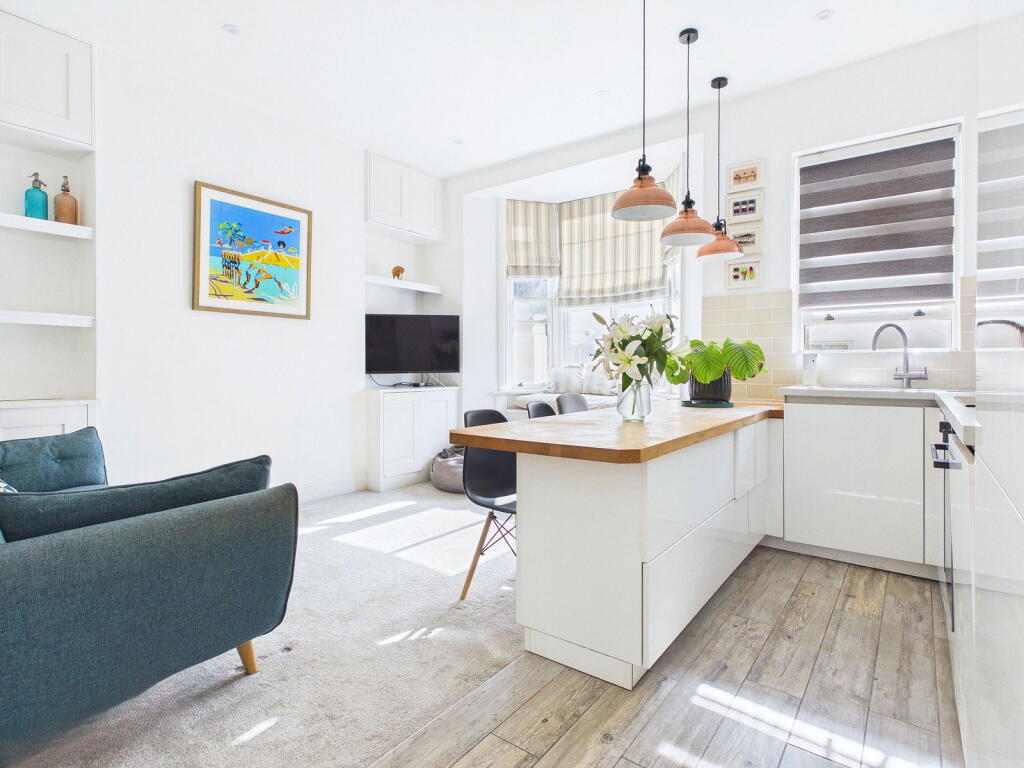 Main image of property: Farm Road, Hove, BN3 1FB