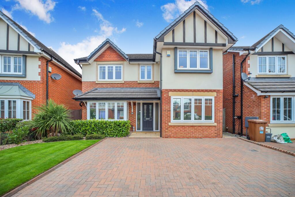Main image of property: Raleigh Close, Newton-Le-Willows, WA12