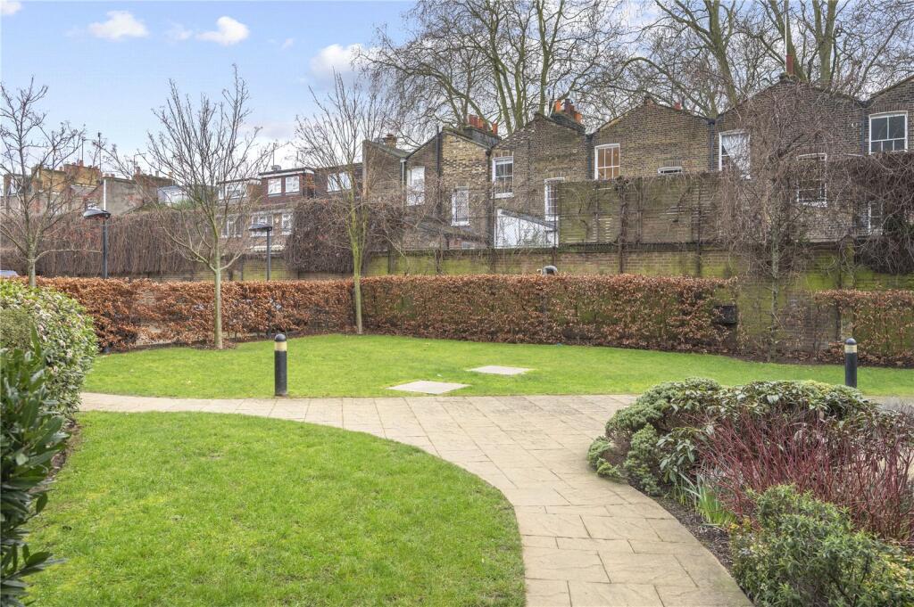 Main image of property: Shepperton Road, Islington, London, N1