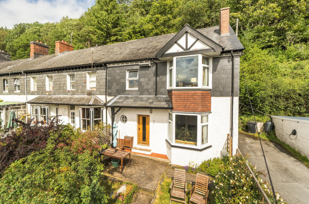 Main image of property: Dyfnant Terrace, Llanidloes, Powys, SY18