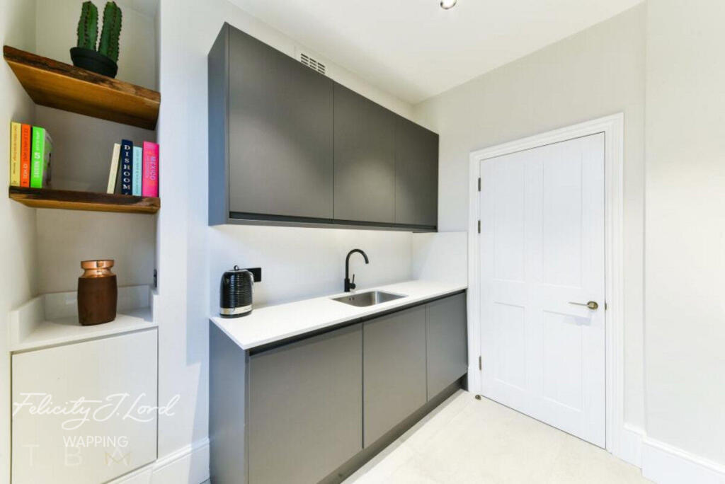 Main image of property: Cable Street, London