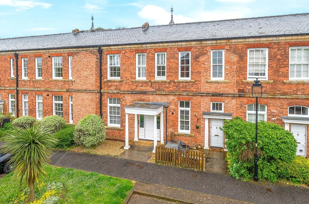 Main image of property: Clyst Heath, Exeter