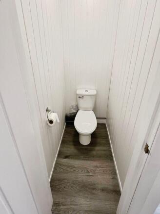 266767d2 WC.jpg