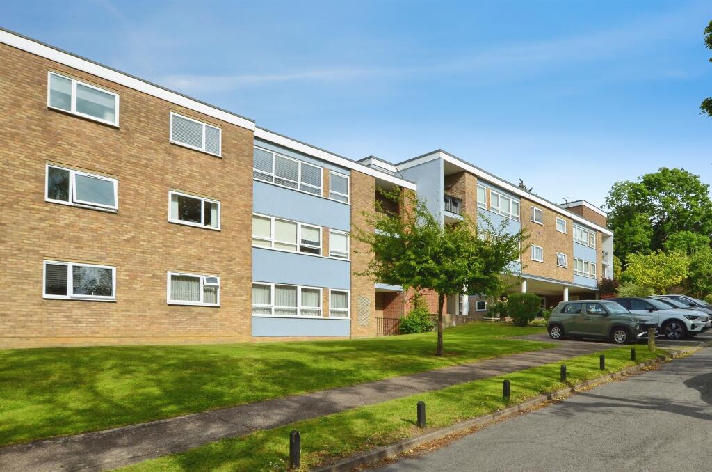 Main image of property: Ivinghoe Road, Bushey