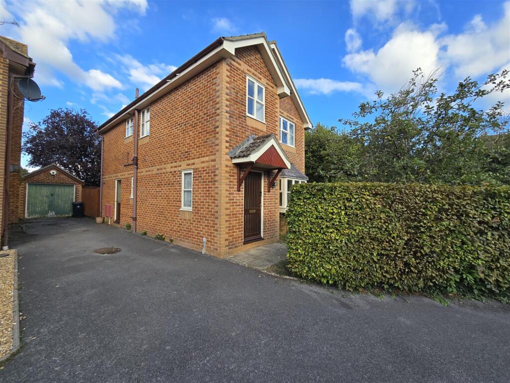Main image of property: Selwood Close, Sturminster Newton