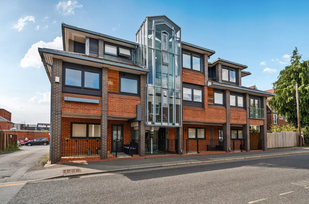 Main image of property: Branksomewood Road, Fleet, Hampshire, GU51