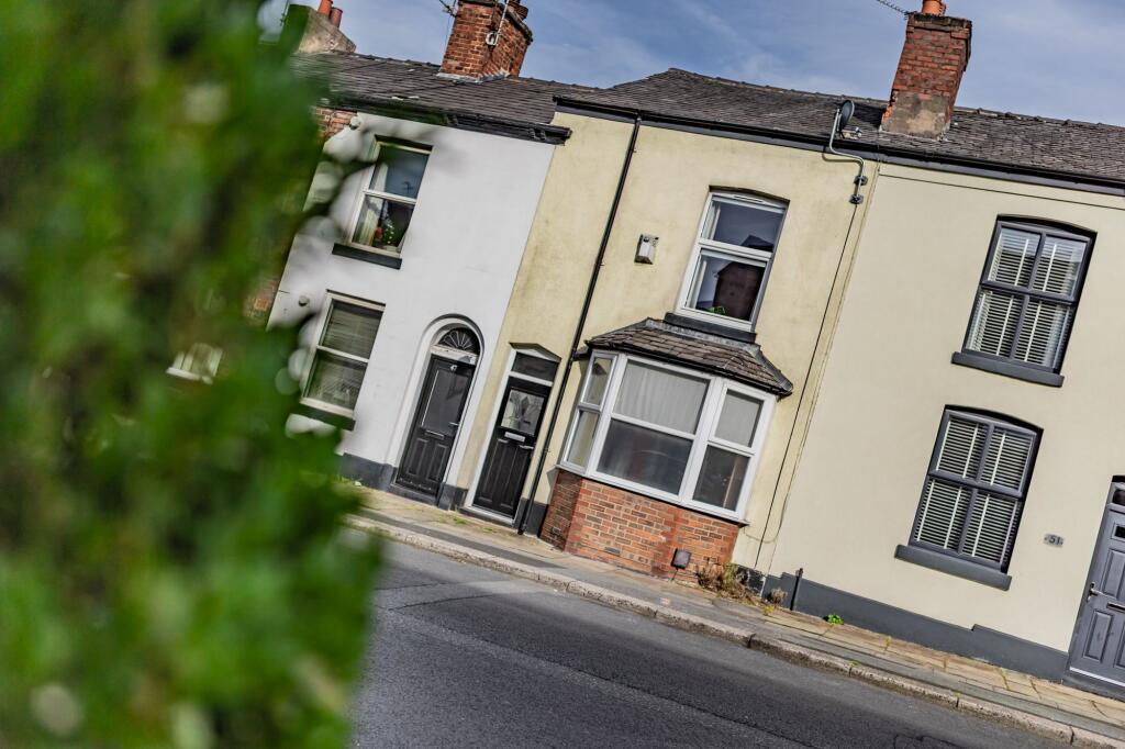 Main image of property: Stockport Road, Gee Cross.