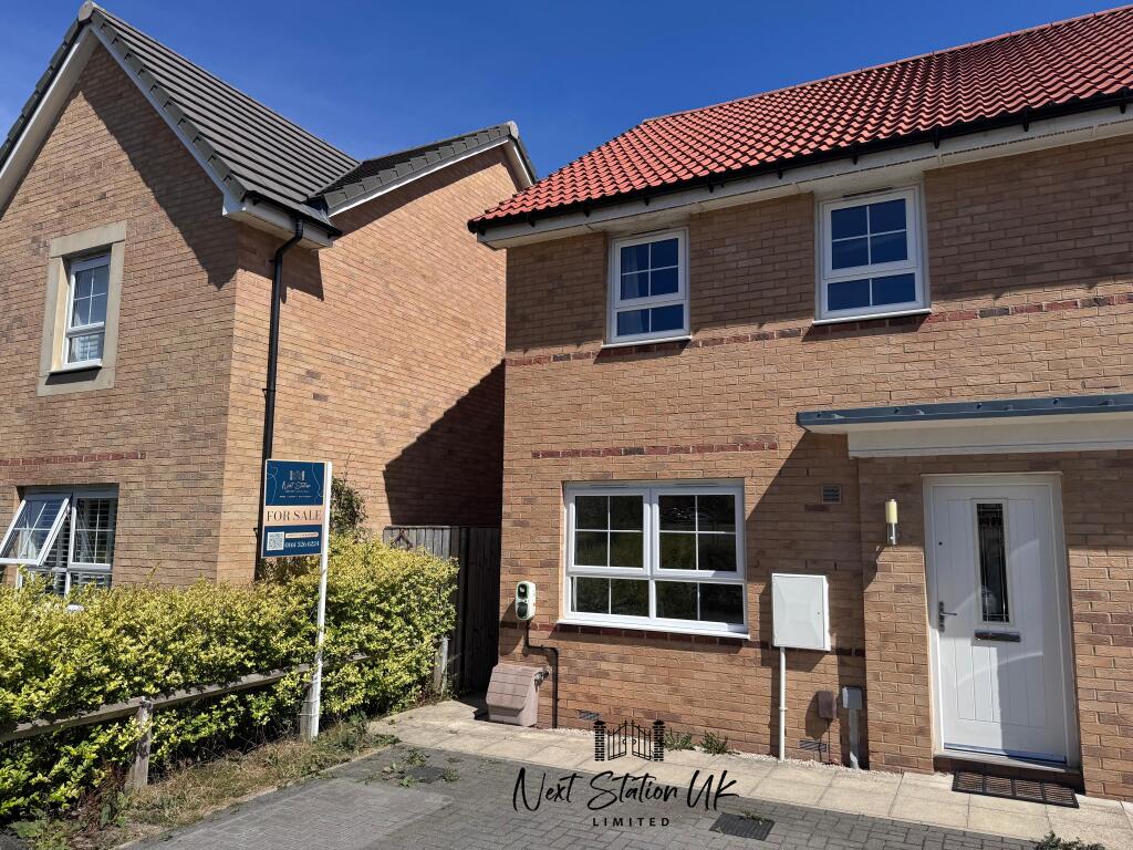 Main image of property: Greenside Close, Harrogate, ,