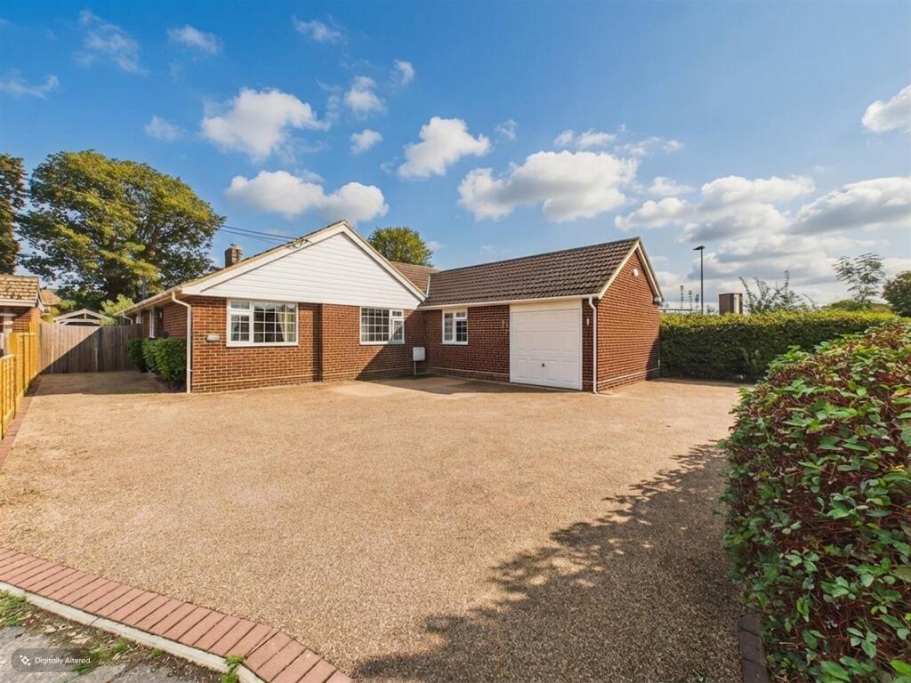 Main image of property: Millworth Lane, Shinfield, Reading