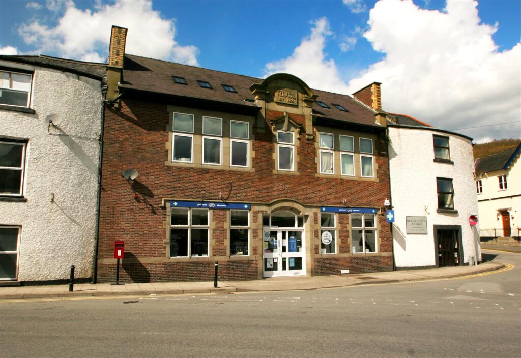 Main image of property: Wylcwm Place, Knighton