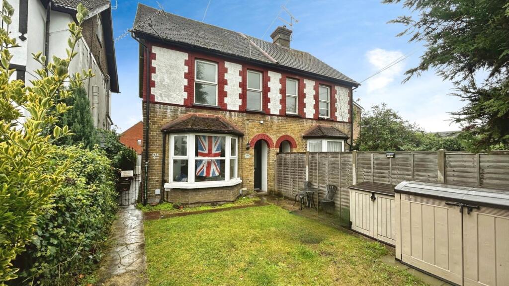 Main image of property: London Road, Colnbrook, SL3