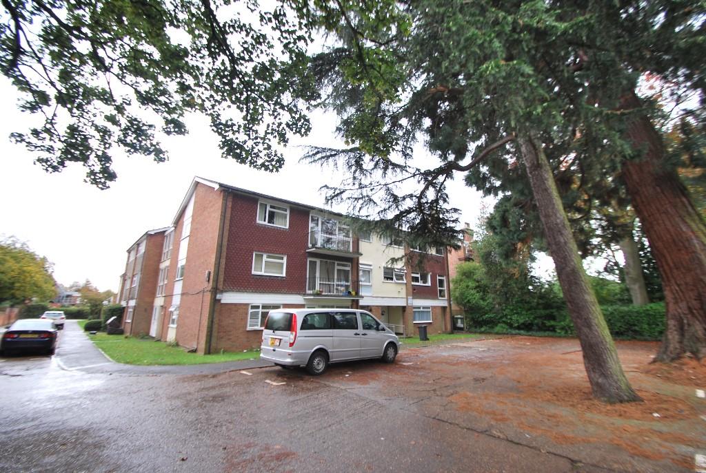Main image of property: The Firs, Bath Road, Reading, Berkshire, RG1