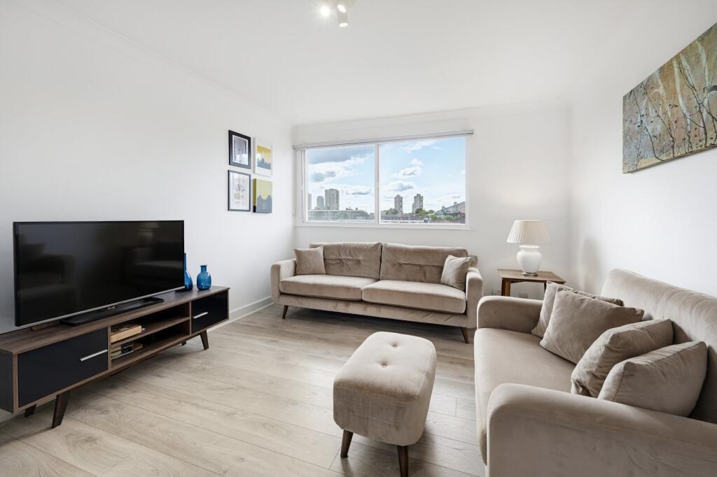 Main image of property: Parkgate Road, London, SW11