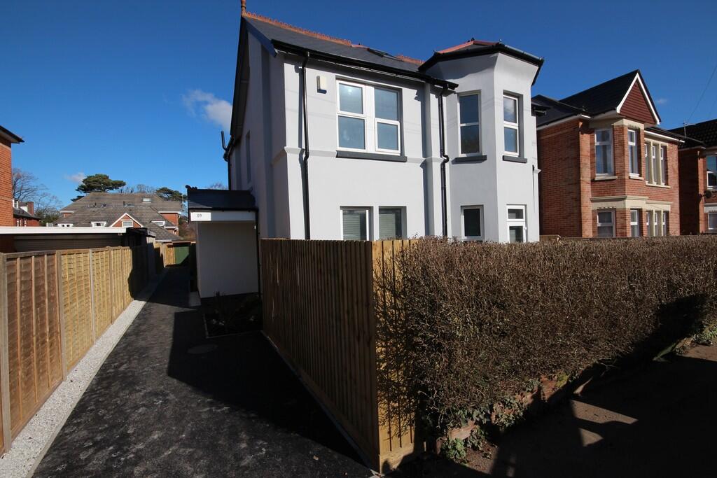 Main image of property: Chatsworth Road, Bournemouth