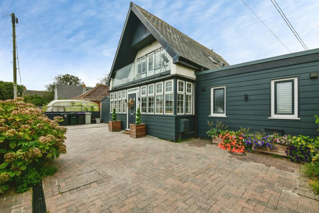 Main image of property: St. Peters Lane, Trusthorpe, Mablethorpe