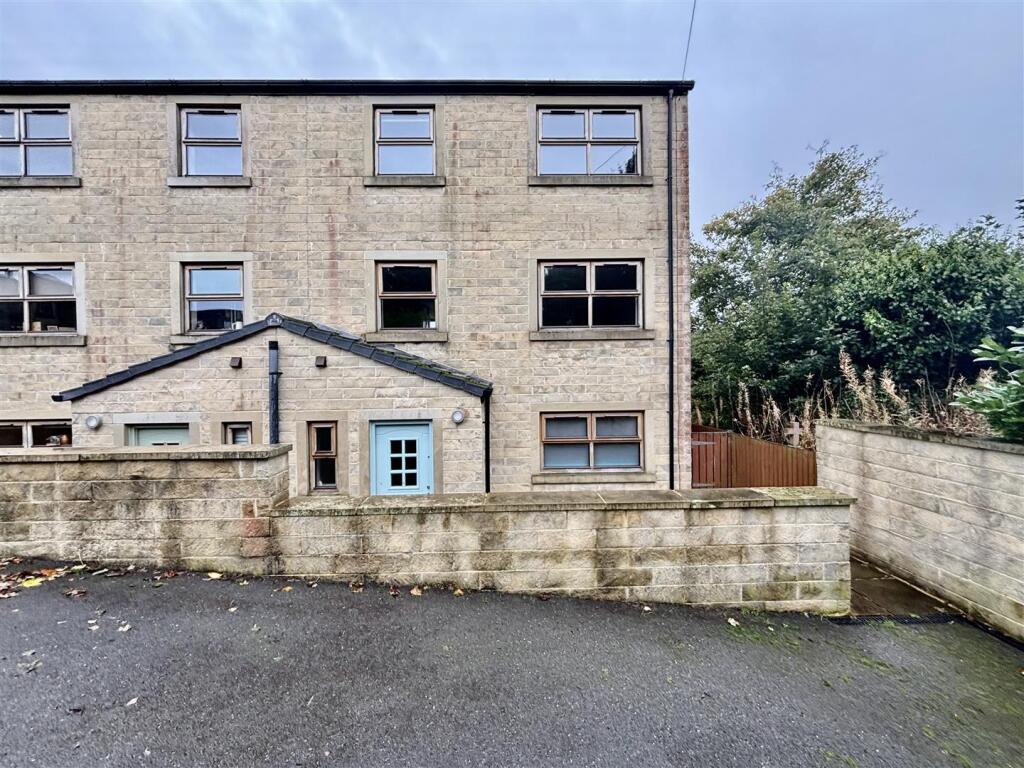 Main image of property: Valley Heights, Denholme, Bradford
