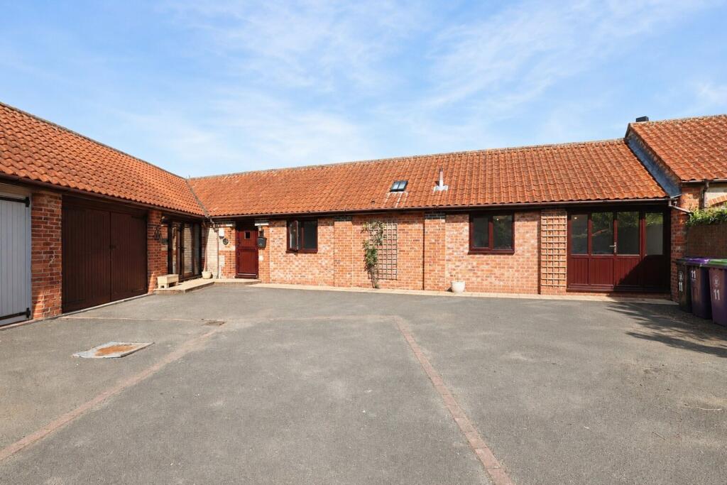 Main image of property: Fish Well Close, Skillington, NG33