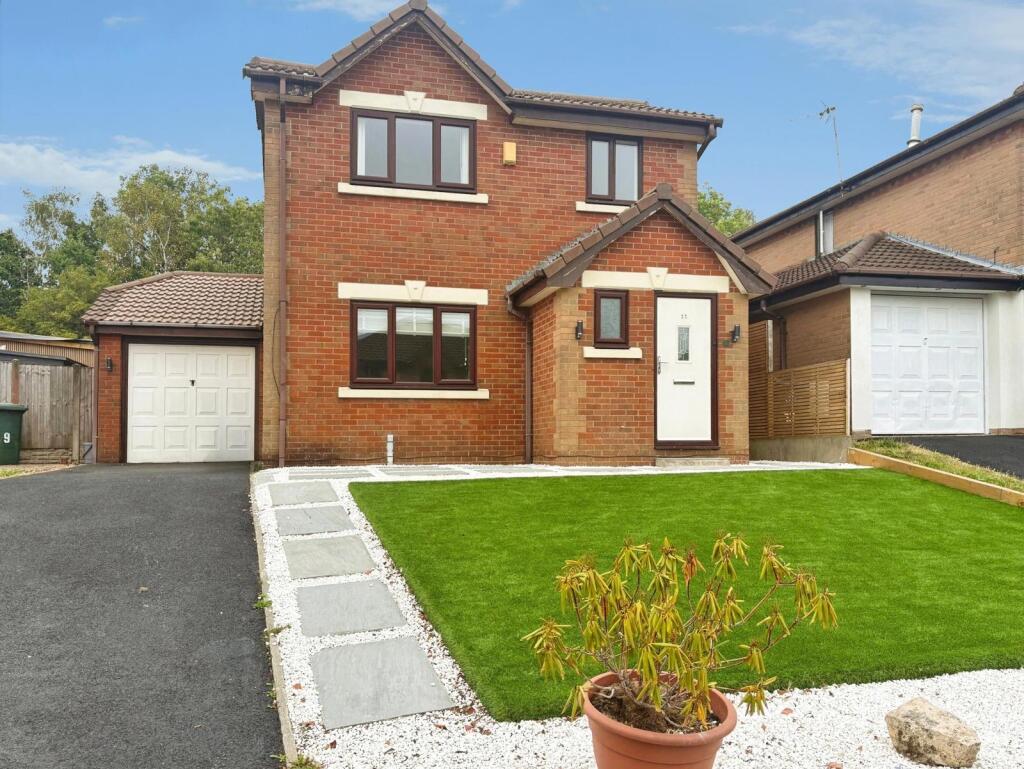 Main image of property: Newburn Close, Skelmersdale, Lancashire, WN8