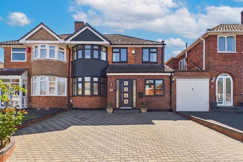 Main image of property: Jephson Drive, Birmingham, B26