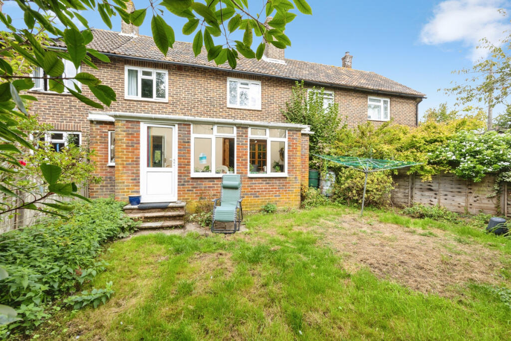 Main image of property: Collet Close, Ashford, TN25 5