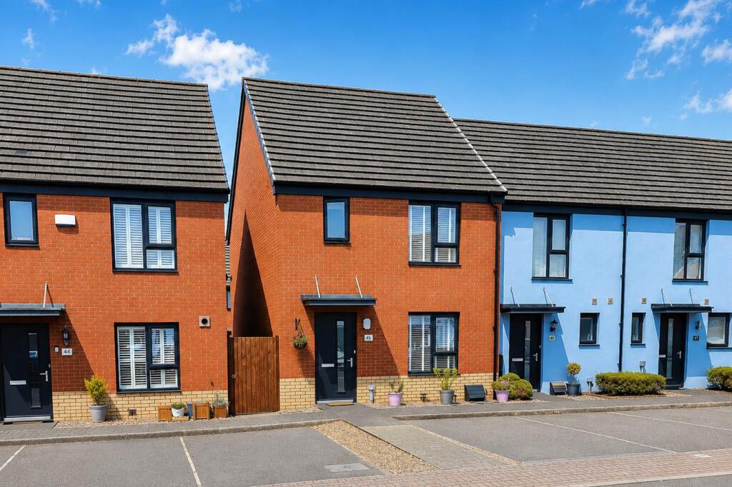 Main image of property: Mariners Walk, The Waterfront, Barry