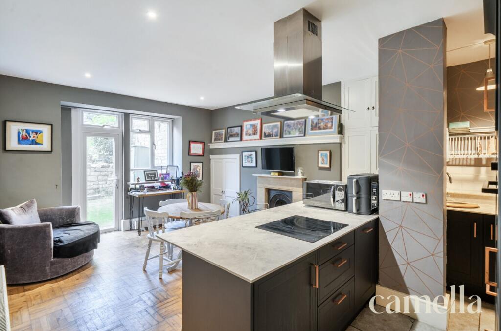 Main image of property: 7 Rivers Street, Bath, BA1
