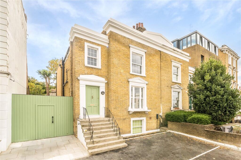 Main image of property: New Cross Road, London, SE14