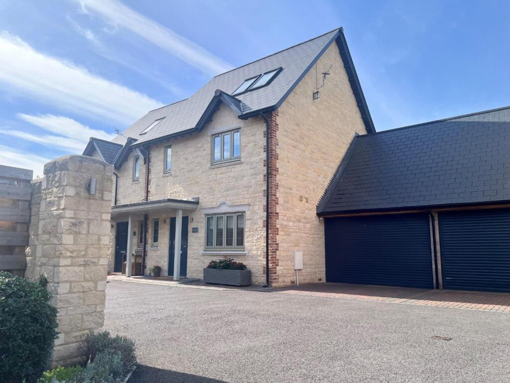 Main image of property: Oxford Close, Kingston Bagpuize, Nr.Abingdon on Thames