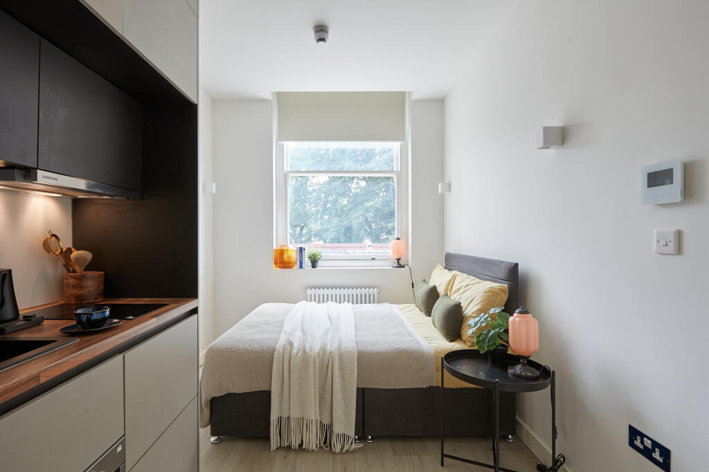 Main image of property: Antigallican Hotel, Woolwich Road, Greenwich