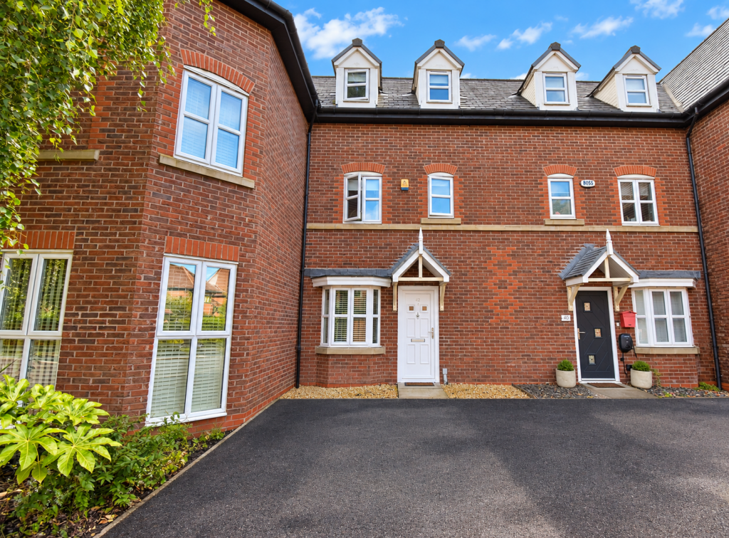 Main image of property: Upton Rocks Avenue, Widnes, WA8 9DB