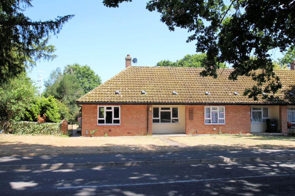 Main image of property: Wakemans, Upper Basildon, Reading, Berkshire, RG8