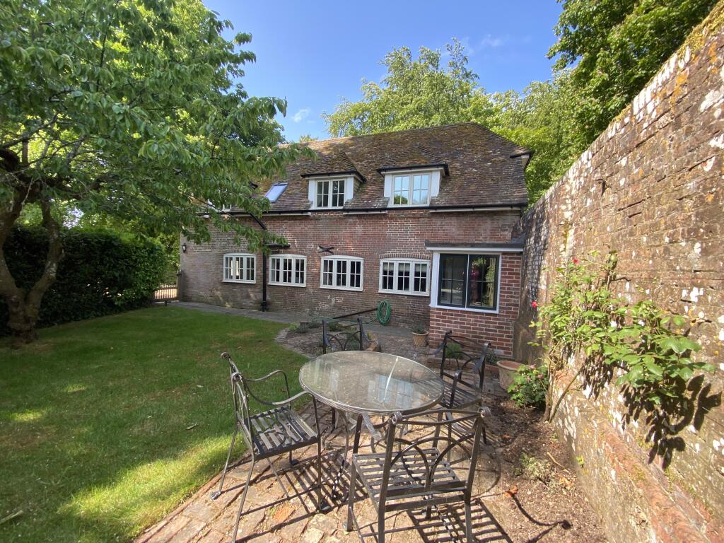 Main image of property: Swanmore, Hampshire, SO32