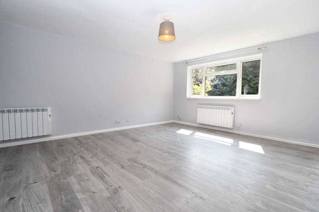 Main image of property: Chenies Close, Tunbridge Wells, TN2