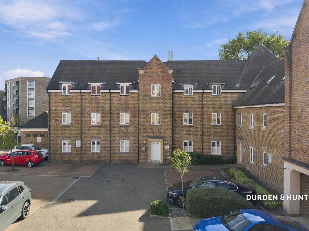 Main image of property: College Close, Loughton, IG10