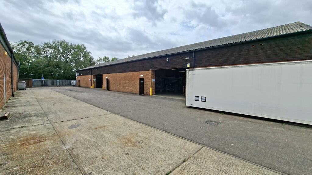 Main image of property: 34/40, Cutlers Road, South Woodham Ferrers, Chelmsford, Essex, CM3