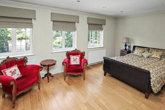4 Beech Hill, Barnet, EN4 0JP