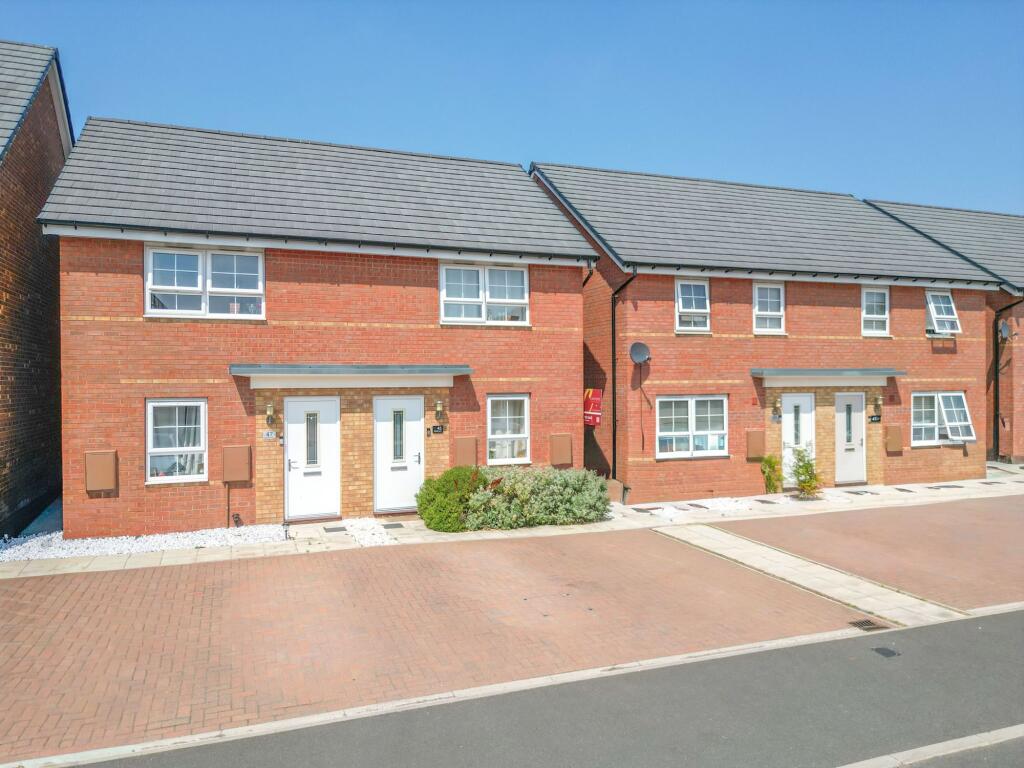 Main image of property: Fleece Lane, Nuneaton, CV11