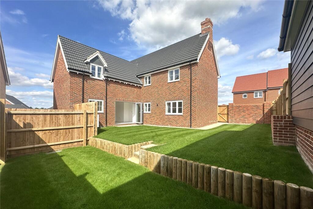 Main image of property: Beccles Road, Loddon, Norfolk