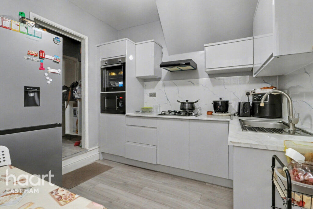 Main image of property: Caledon Road, London